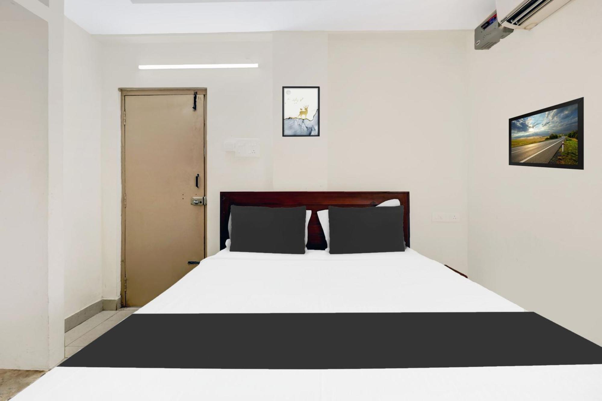 Hotel O Adaaran Ocean Homes Visakhapatnam Esterno foto